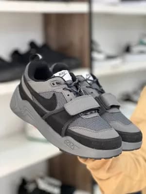 Nike Tech Utility Sneaker
