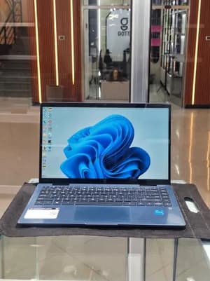 HP Pavilion x360 Convertible i3