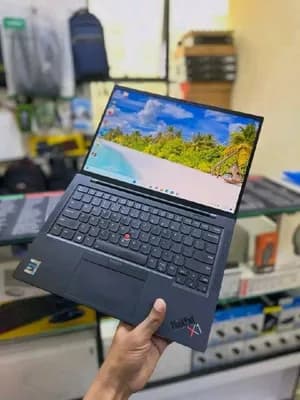 Lenovo ThinkPad X1 Carbon