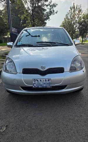 Toyota Vitz 2000 Automatic