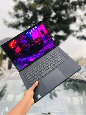 Asus ROG zephyrus M16 512GB