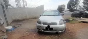 Toyota Vitz Yaris 2005 1.0L