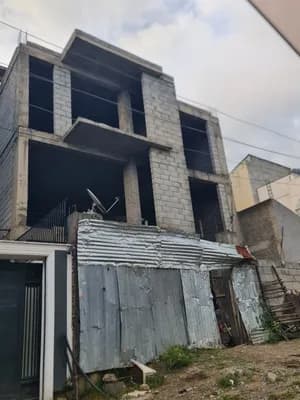 House for Sale in Ayat