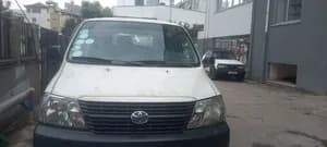 Toyota Dolphin Shark 2008 Van