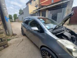 Toyota Yaris Compact 2008