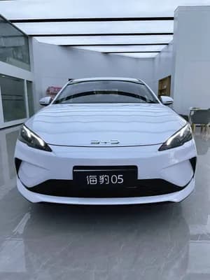 2025 BYD Seal 05 DM-i