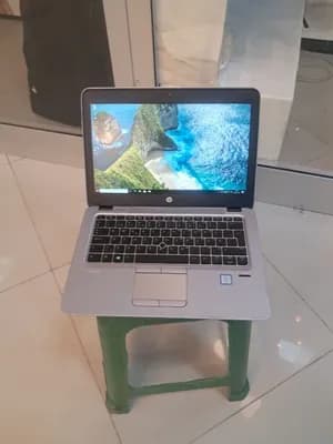 HP EliteBook 830 G4 Core i5