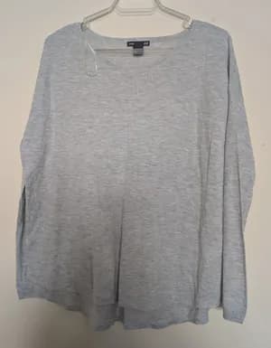 H&M Lightweight Sweater Size M
