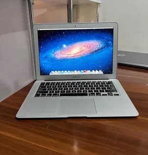 MacBook Air 2015 Laptop
