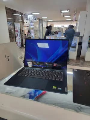 Lenovo Yoga i7 13th Gen Laptop