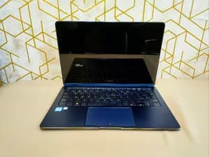 ASUS ZenBook 14 i5 Touch Laptop