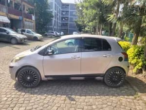 yaris compact