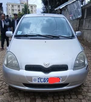 Toyota Vitz 2001 1.0L