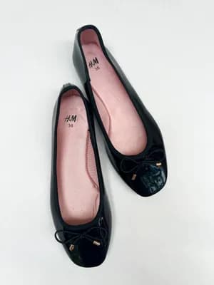 Plain bow ballerina flat