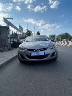 Hyundai Avante 2015 Automatic