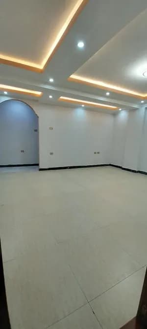 40/60 Condo 106sqm 2 Bedroom Ayat