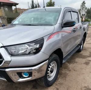 Toyota Hilux SR5 DoubleCab 2021