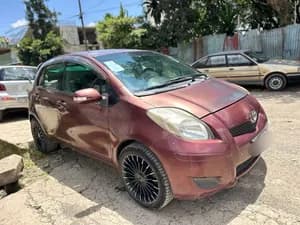 Toyota Yaris Compact 2010