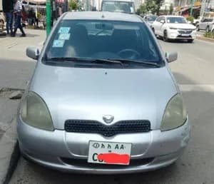 Toyota Vitz 2000 Automatic