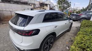 Volkswagen Id.6 Crozz 2022 - Electric Suv