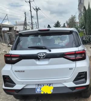 Toyota Rise 2022 1. L
