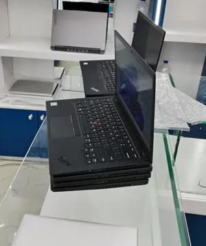 Lenovo ThinkPad X1 Carbon Laptop