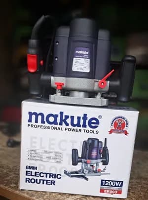 Makute 1200W Generator