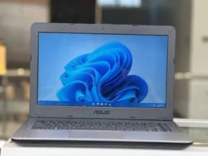 ASUS Notebook AMD A6 12GB 1TB