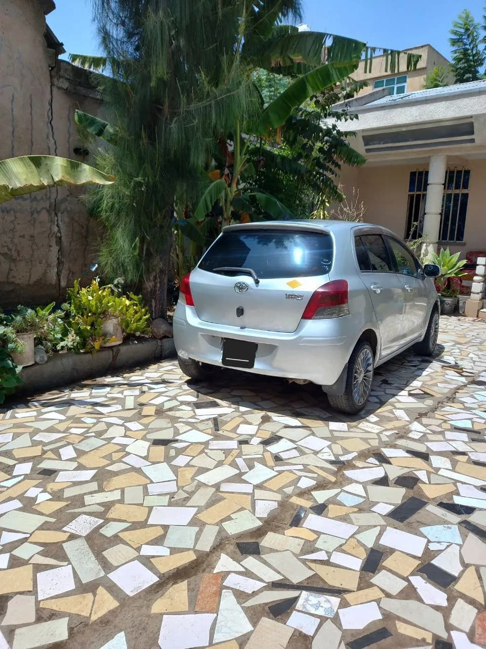 Listing photo 9