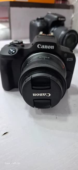 Canon EOS R100 Mirrorless Camera