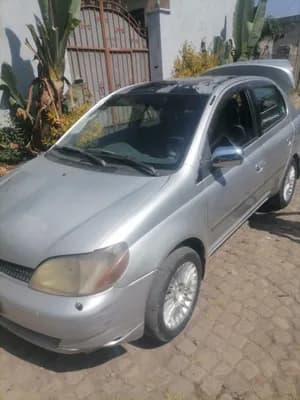 Toyota Platz 2001 Automatic