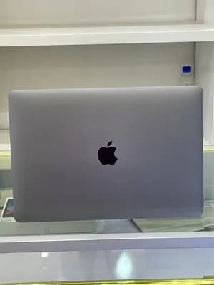 MacBook Pro Core i7