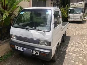 Damas 2005 Silver Manual Pickup