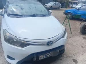 Toyota Yaris Sedan 2014