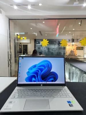 HP Pavilion 15 i5 12th Gen