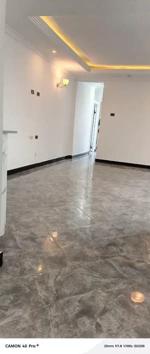 3 Bedroom 40/60 Condominium Hayat