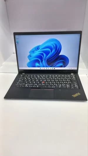 Lenovo ThinkPad X1 Carbon i5 8GB 256GB