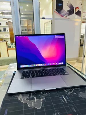 MacBook Pro 2019 Core i9 32GB