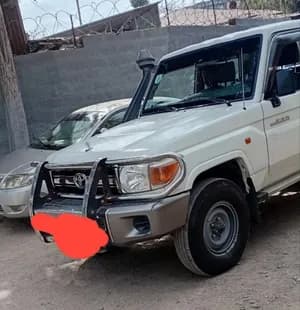 Toyota Double Cab Pickup 2015