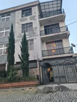 የሚሸጥ ቤት ሰሚት 72 ካሬ G+3