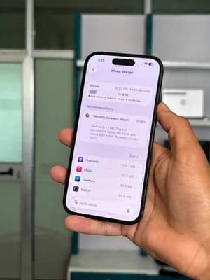 iPhone 15 128GB