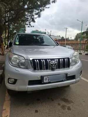 Toyota Landcruiser Prado 2012
