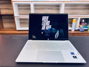 HP Pavilion 14 Plus i7 Laptop