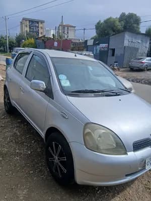 Toyota Vitz 2001 1.0L