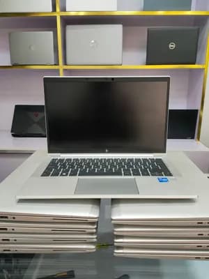 HP EliteBook 830 G8 Laptop
