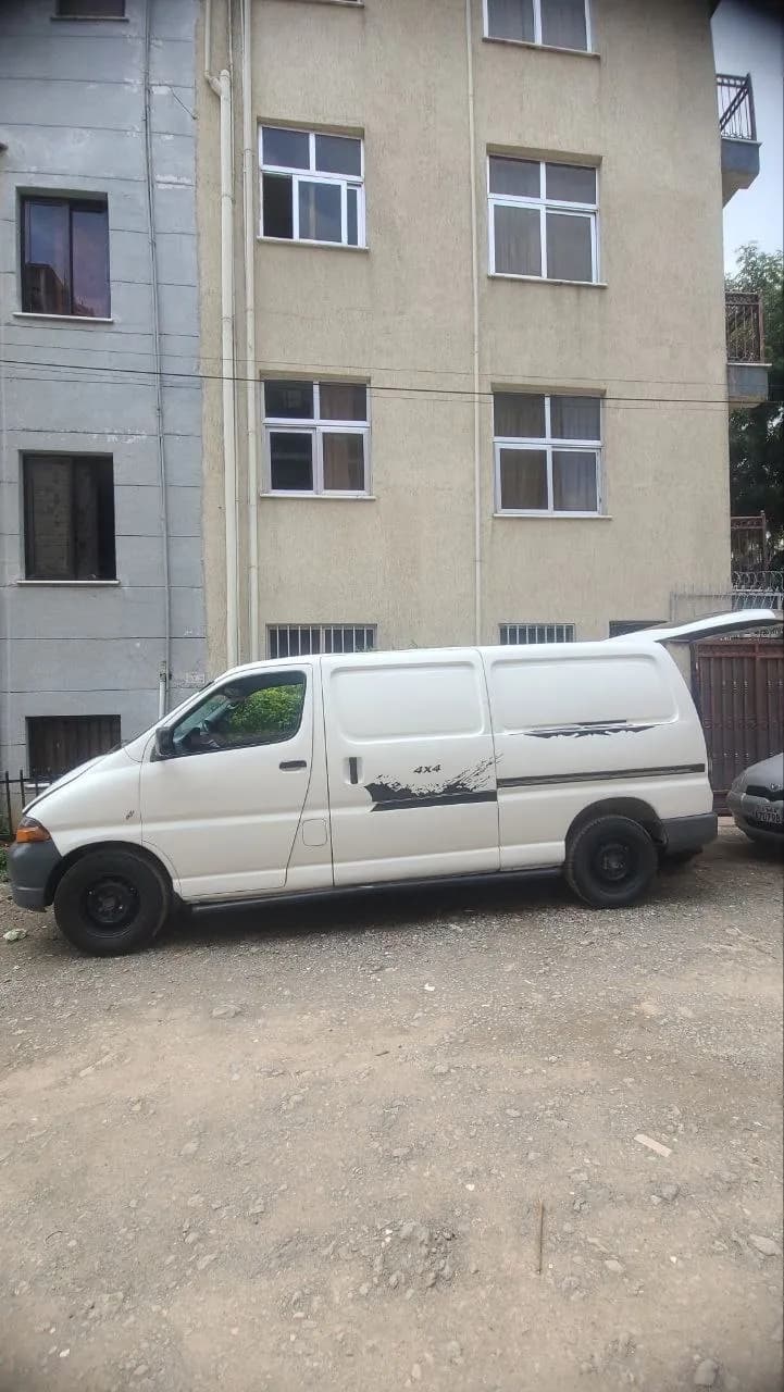 Listing photo 8