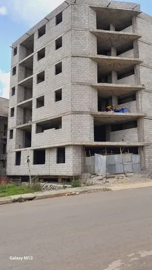 B+G+5 Building for Urgent Sale