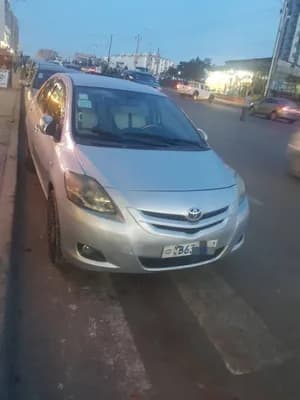 Yaris Belta 2010