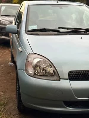 Toyota Vitz 2001 1.0L
