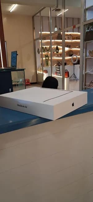 Apple MacBook Air M4 2025